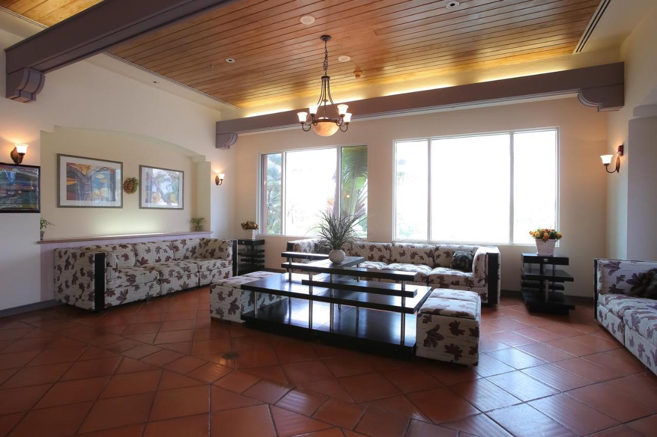 Hotel Santa Fe Tamuning Eksteriør bilde