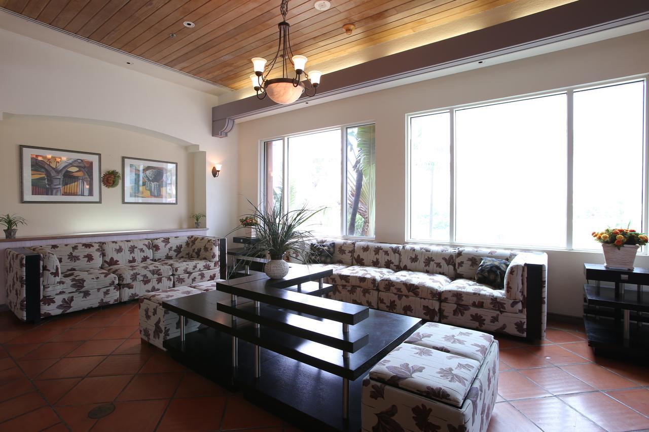 Hotel Santa Fe Tamuning Eksteriør bilde